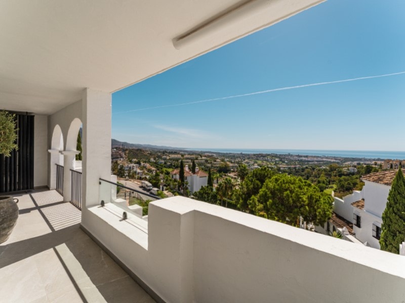 Casa Hill Side